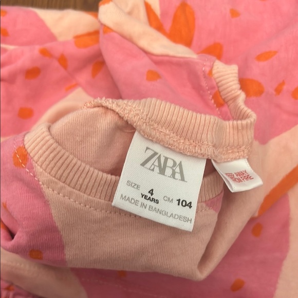 Strawberry Print Set - Picture 2 of 4